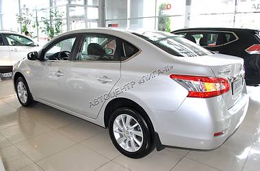 Седан Nissan Sentra 2015 в Хмельницком