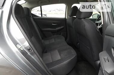 Седан Nissan Sentra 2020 в 