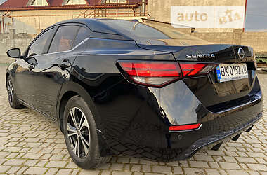 Седан Nissan Sentra 2020 в 