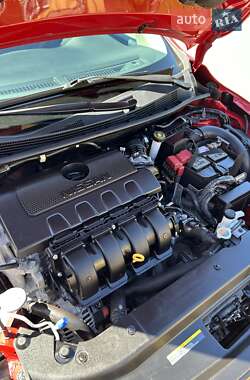 Седан Nissan Sentra 2016 в Луцьку