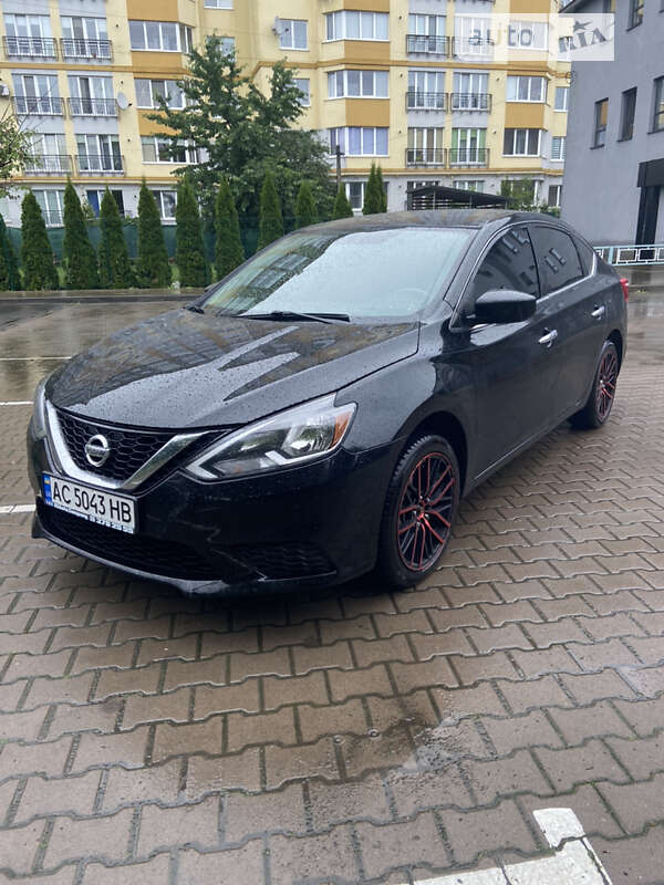 Седан Nissan Sentra 2017 в Луцьку