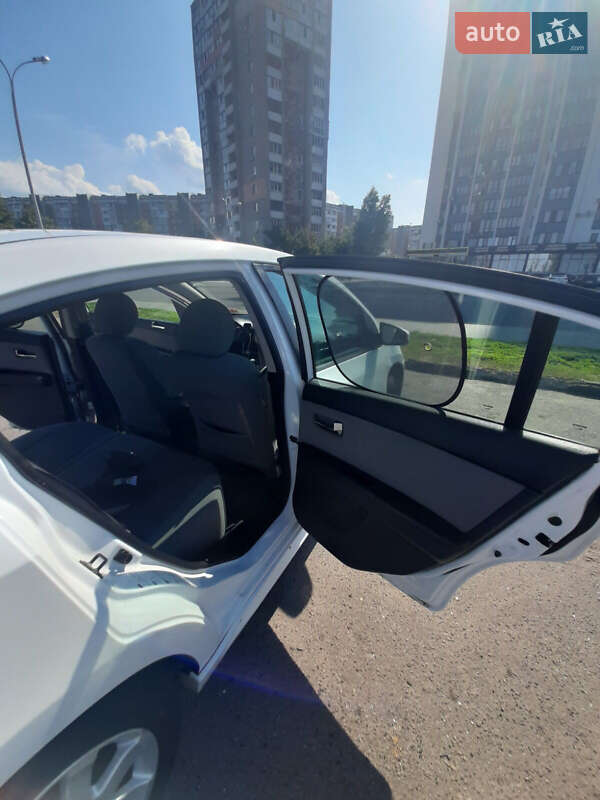 Седан Nissan Sentra 2011 в Черкасах