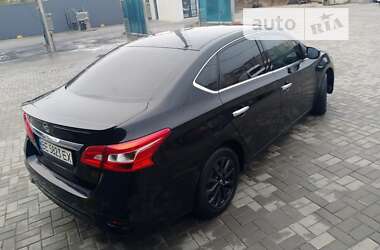 Седан Nissan Sentra 2018 в 