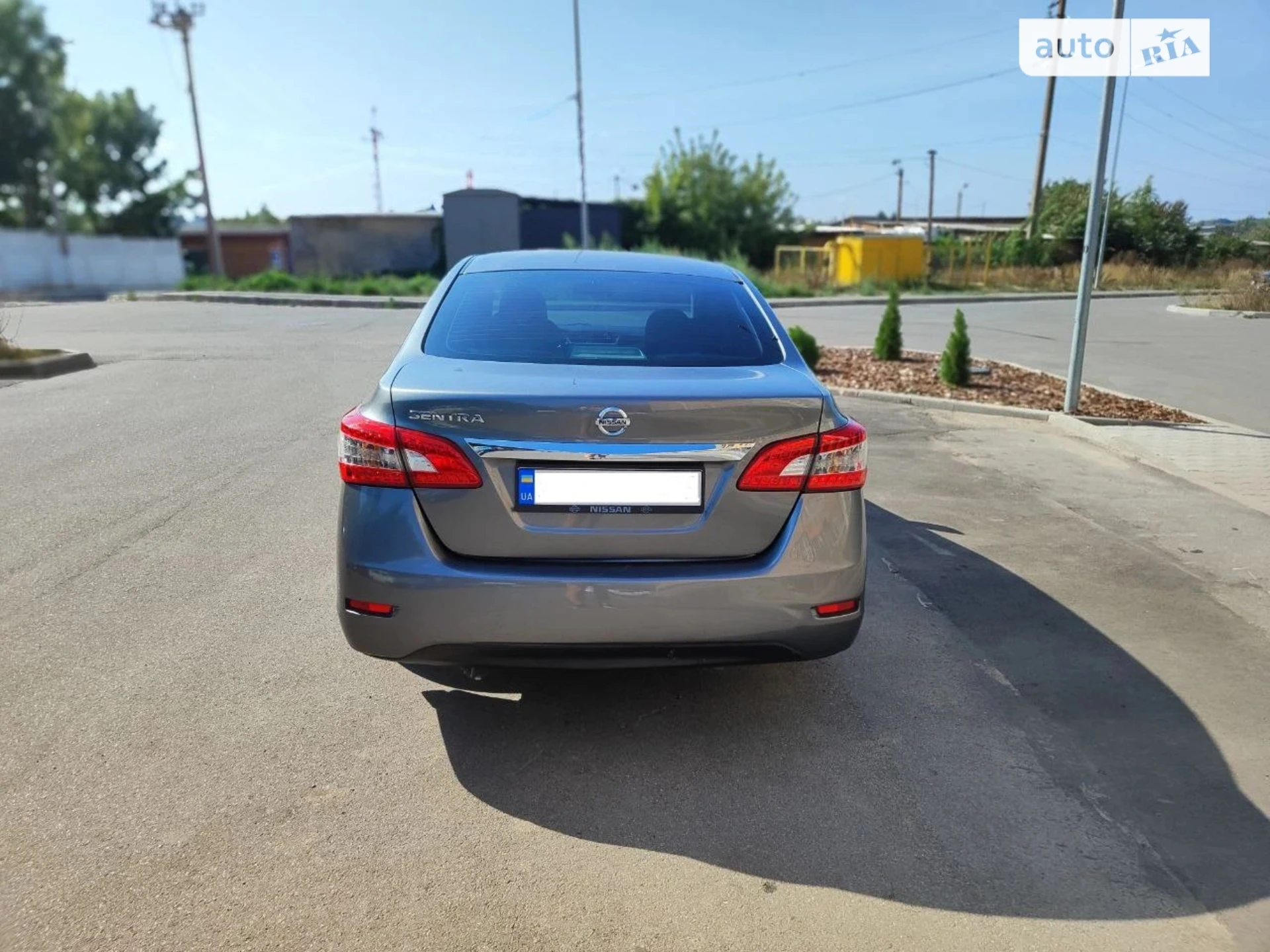 2015 Nissan Sentra - мініатюра 2