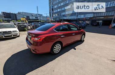 Седан Nissan Sentra 2017 в Киеве