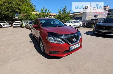 Седан Nissan Sentra 2017 в Киеве