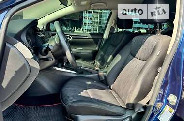 Седан Nissan Sentra 2017 в 