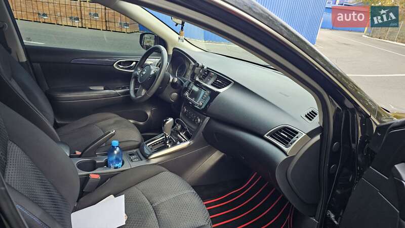 Седан Nissan Sentra 2017 в Днепре