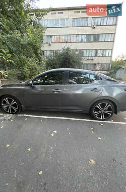 Седан Nissan Sentra 2020 в 