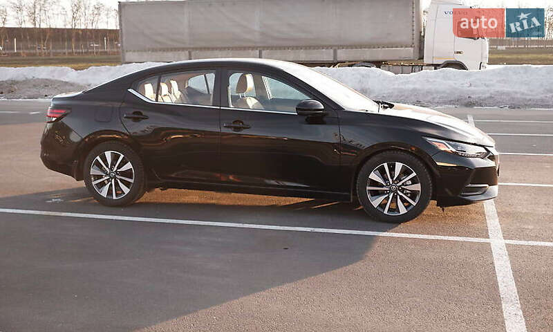 Седан Nissan Sentra 2020 в Луцке