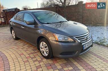 Седан Nissan Sentra 2015 в Дніпрі