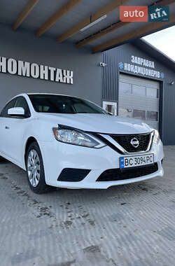 Седан Nissan Sentra 2017 в Трускавці