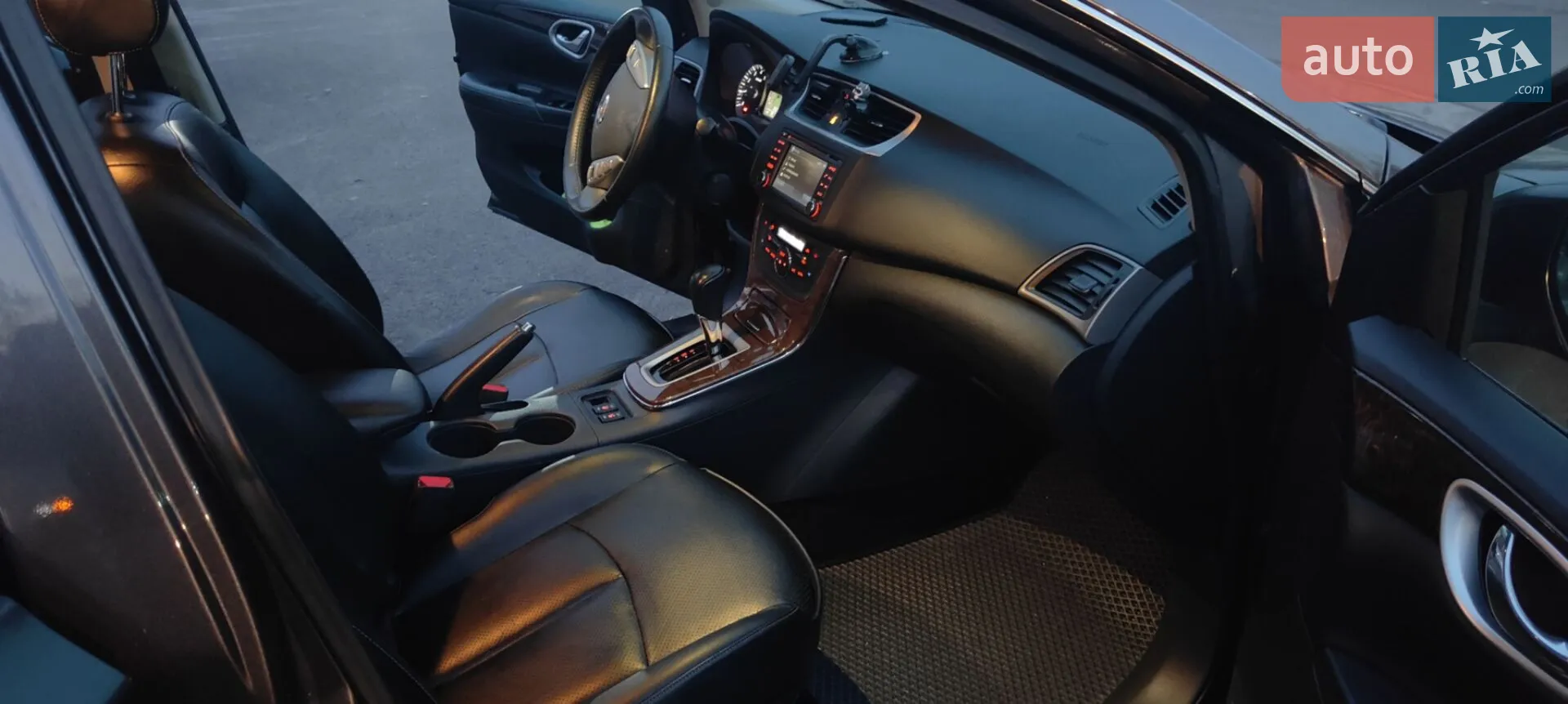 2015 Nissan Sentra - мініатюра 8