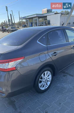Седан Nissan Sentra 2015 в 