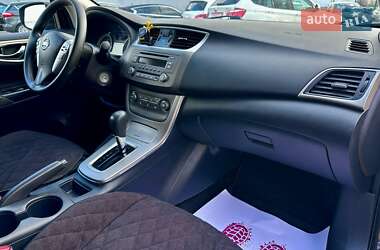 Седан Nissan Sentra 2014 в 
