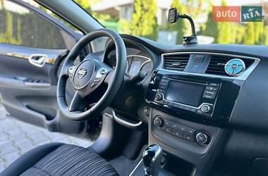 Седан Nissan Sentra 2017 в 
