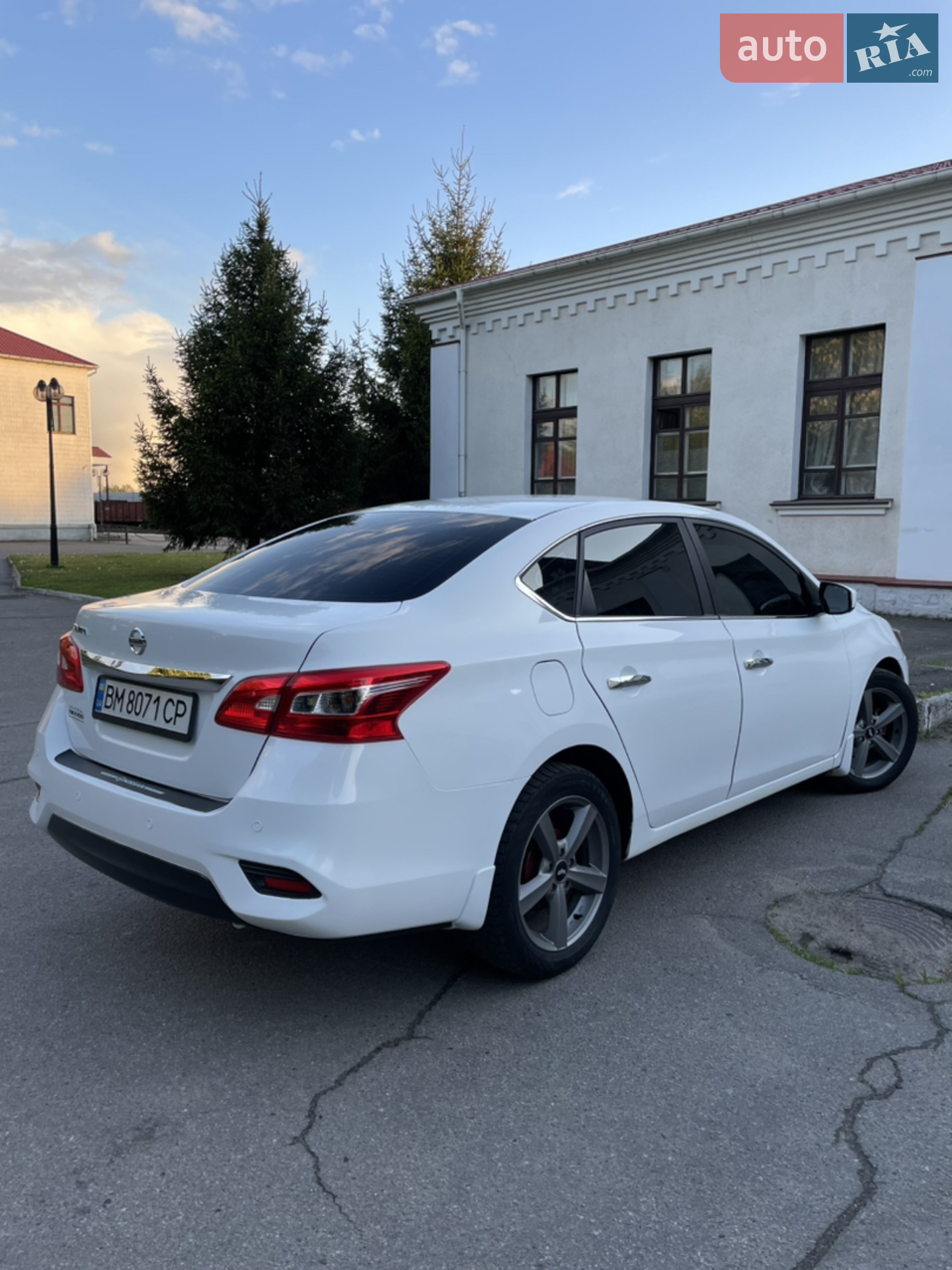 2017 Nissan Sentra - мініатюра 10