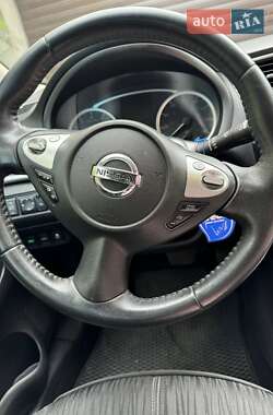 Седан Nissan Sentra 2018 в 