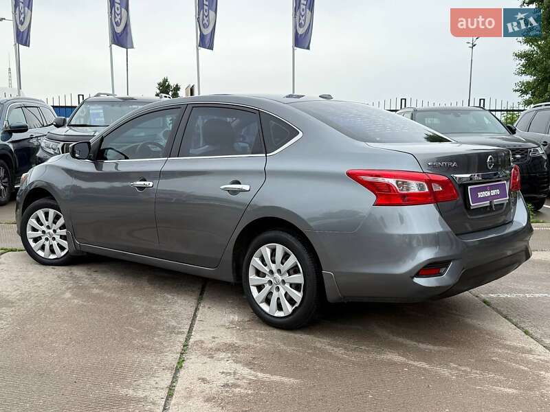 Седан Nissan Sentra 2016 в Киеве
