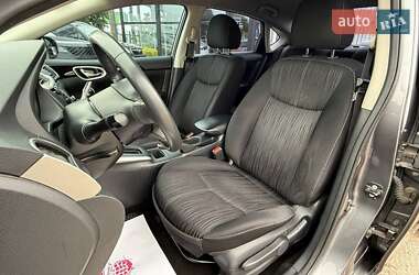 Седан Nissan Sentra 2016 в 