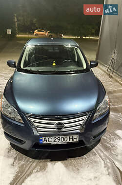 Седан Nissan Sentra 2015 в Луцке