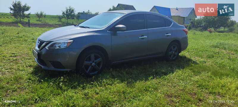 Седан Nissan Sentra 2016 в Обухові