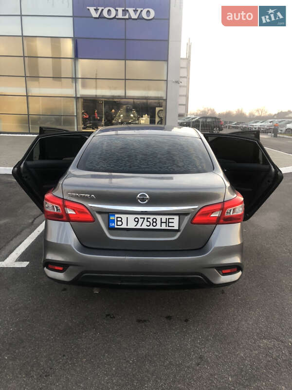 Седан Nissan Sentra 2017 в Полтаві