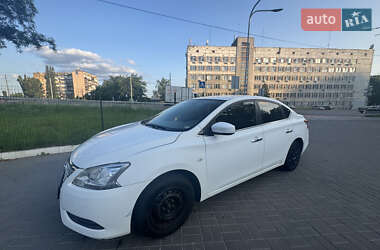 Седан Nissan Sentra 2013 в Киеве