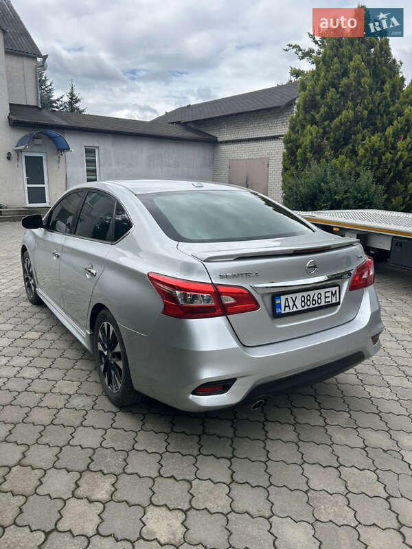 Седан Nissan Sentra 2016 в Харкові