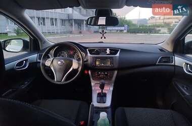 Седан Nissan Sentra 2015 в 