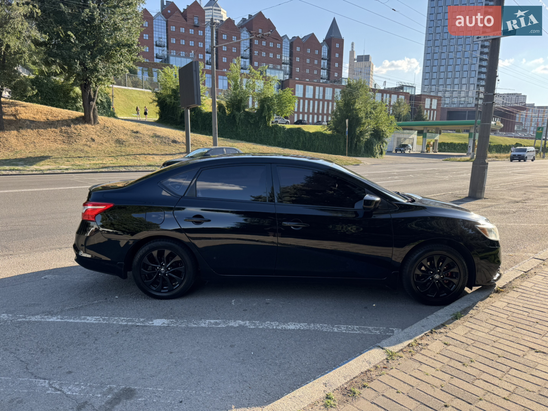 2018 Nissan Sentra - мініатюра 5