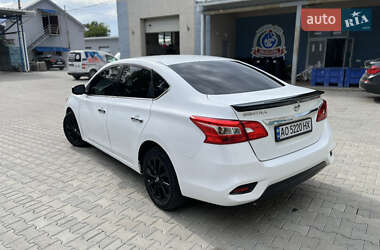 Седан Nissan Sentra 2017 в 