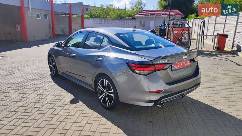 Седан Nissan Sentra 2020 в Ровно
