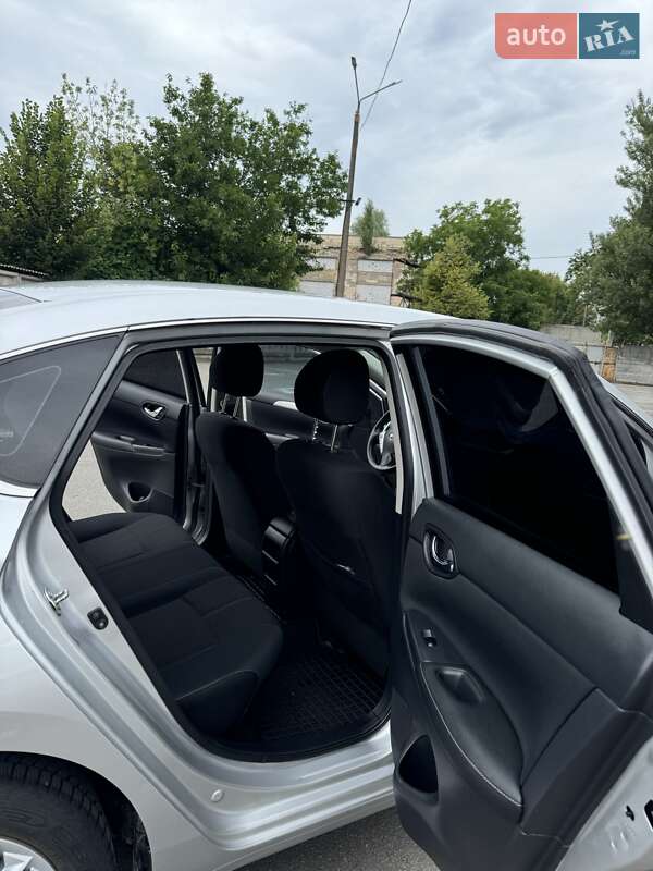 Седан Nissan Sentra 2015 в Вишневом