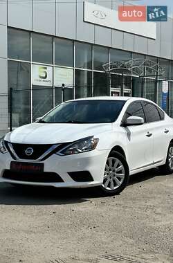 Седан Nissan Sentra 2016 в Сумах