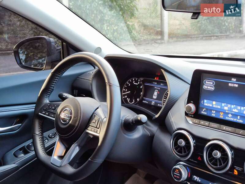 Седан Nissan Sentra 2021 в Кривому Розі