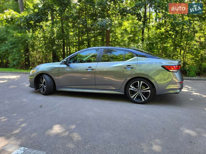 Седан Nissan Sentra 2021 в Житомирі