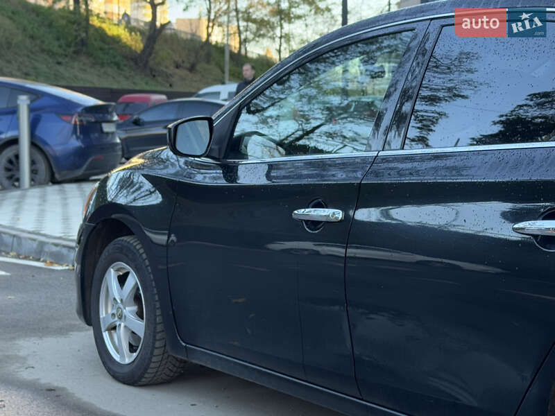 Седан Nissan Sentra 2013 в Києві
