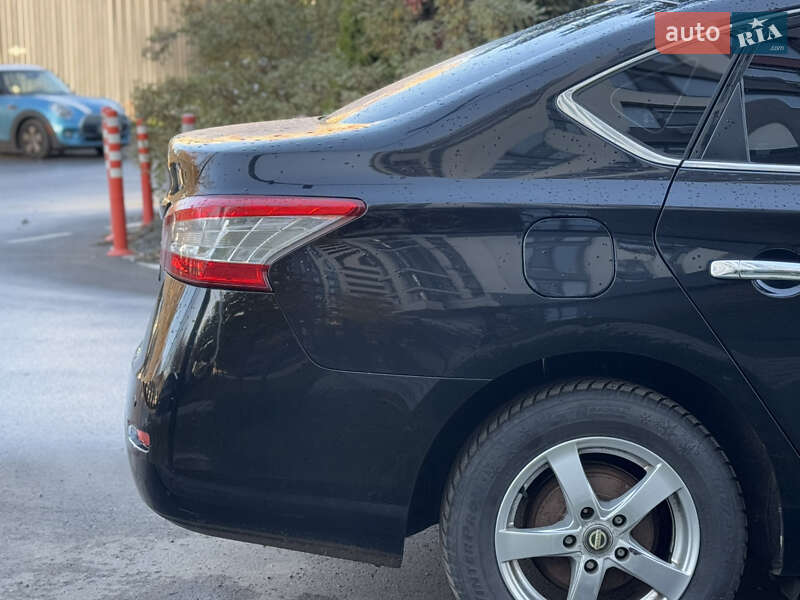 Седан Nissan Sentra 2013 в Києві