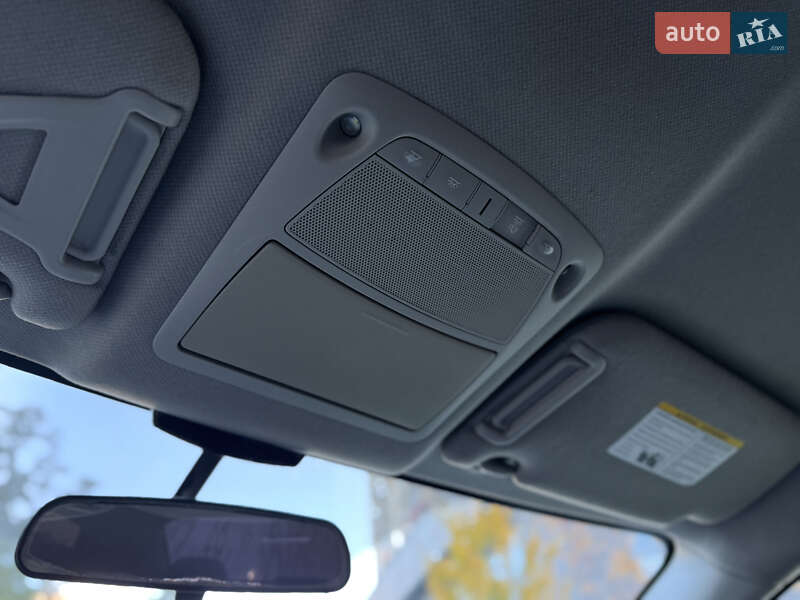 Седан Nissan Sentra 2013 в Києві