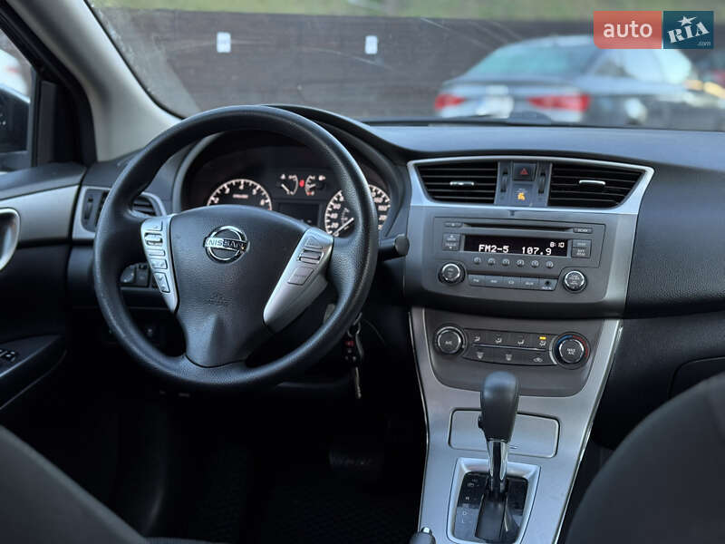 Седан Nissan Sentra 2013 в Києві