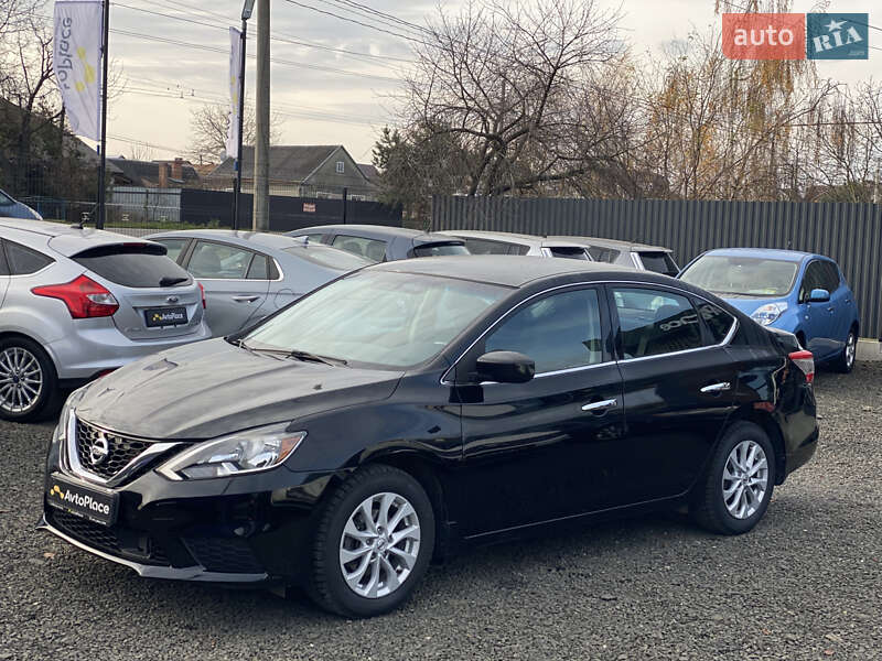 Седан Nissan Sentra 2019 в Луцке
