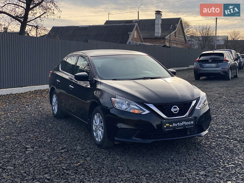 Седан Nissan Sentra 2019 в Луцке