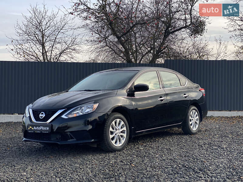Седан Nissan Sentra 2019 в Луцке
