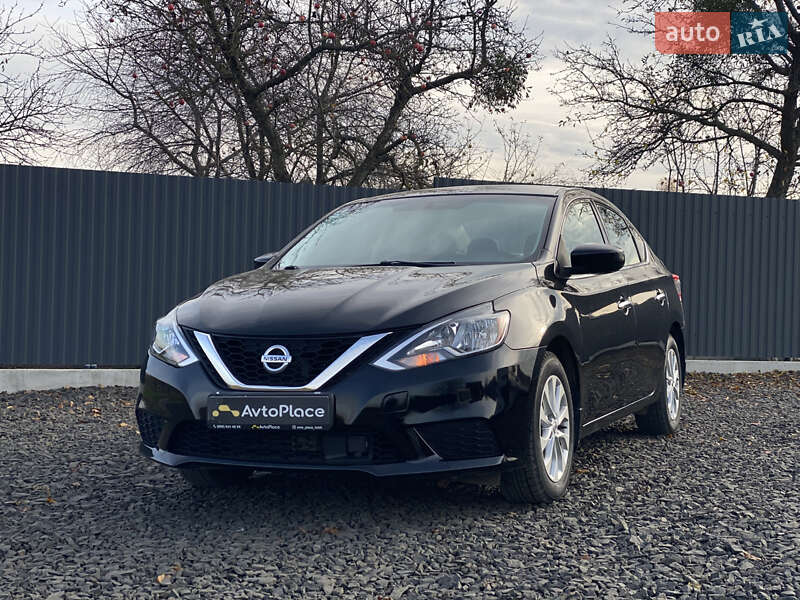 Седан Nissan Sentra 2019 в Луцке