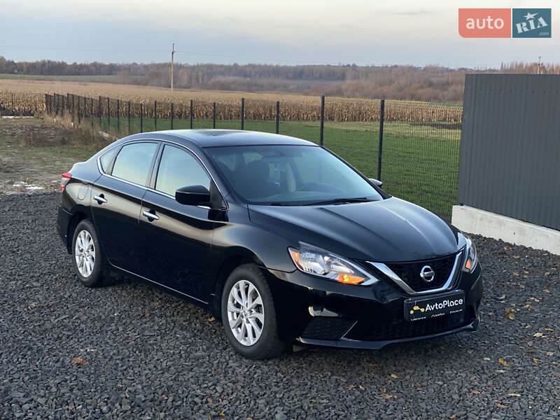 Седан Nissan Sentra 2019 в Луцке