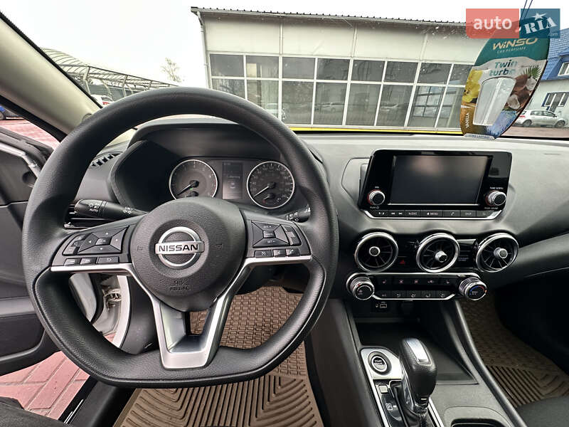 Седан Nissan Sentra 2020 в Ровно