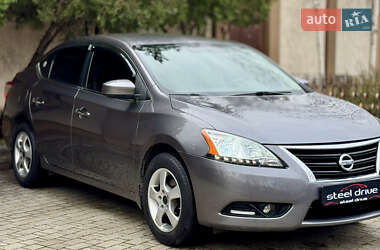 Седан Nissan Sentra 2015 в Николаеве