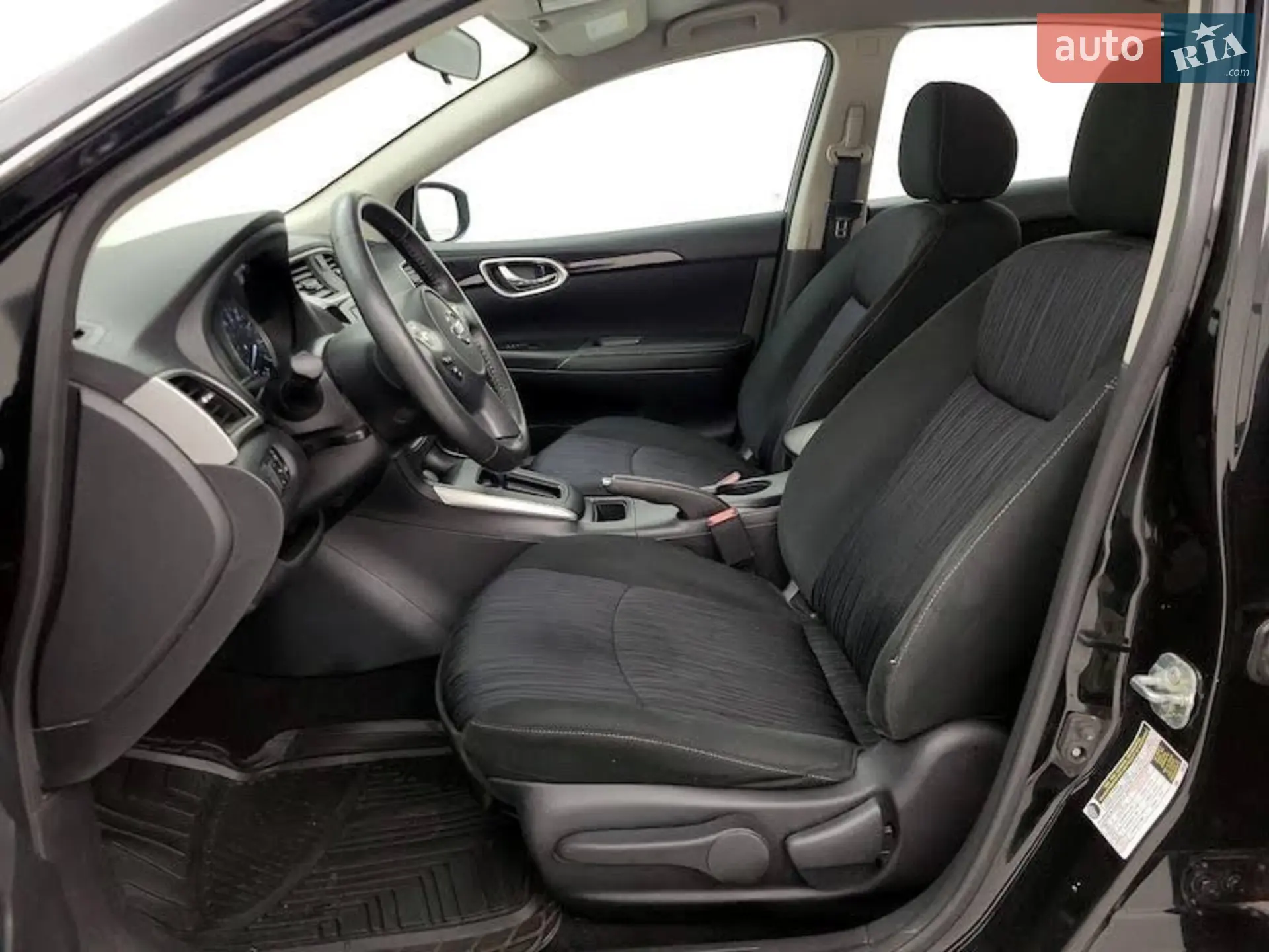 2019 Nissan Sentra - мініатюра 6