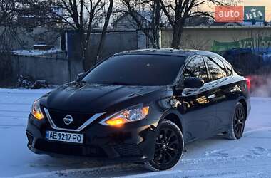 Седан Nissan Sentra 2018 в Дніпрі